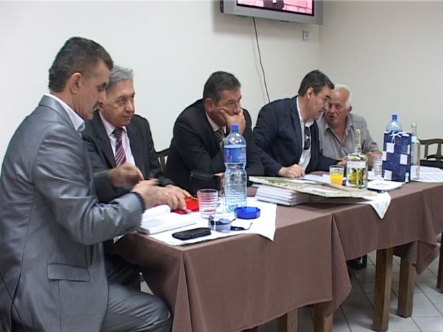 montenegroiak nemzetitancsot akarnak