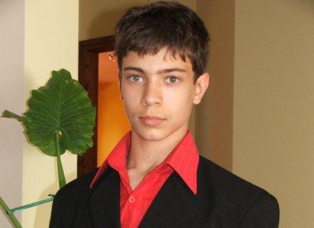 b-szebi