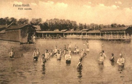 palics-ferfi-strand