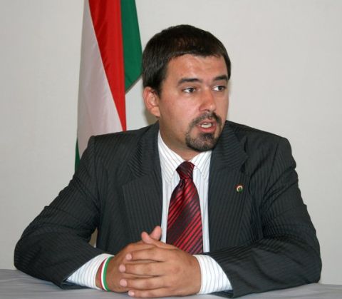 szavay fogadoora