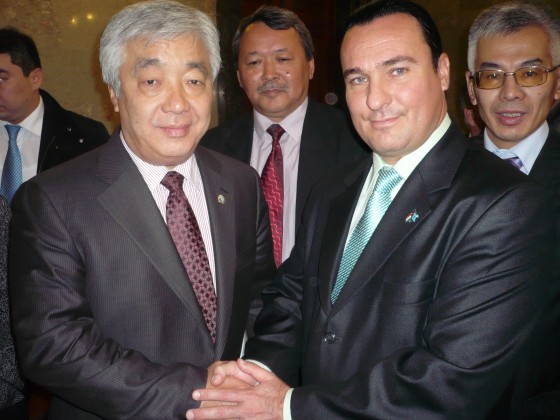 Yerlan-Idrissov-Biro-Andras-560x420